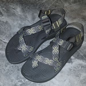 CHACO Z/2 Trine Aztec Gray Strappy Sandals-9